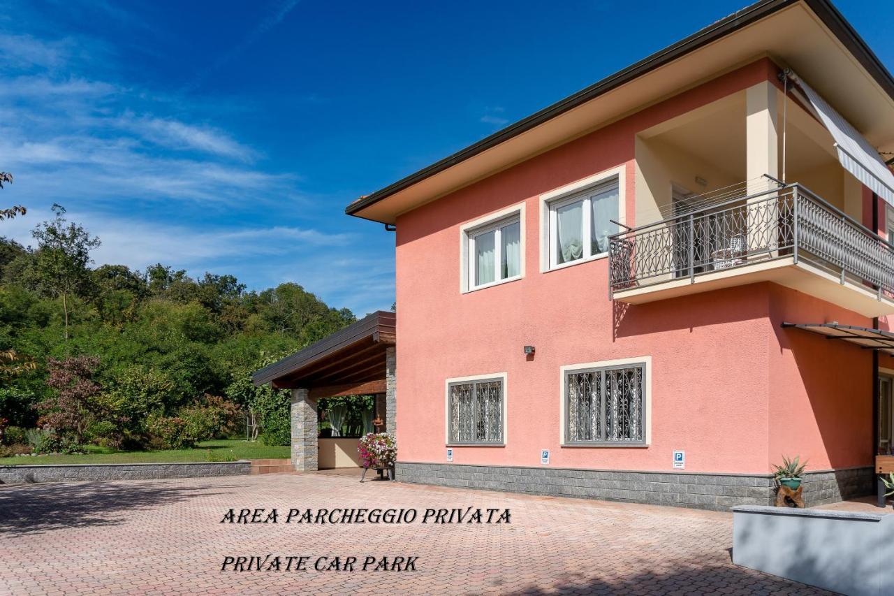 La Rosa Tra I Laghi B&B Meina Exterior photo
